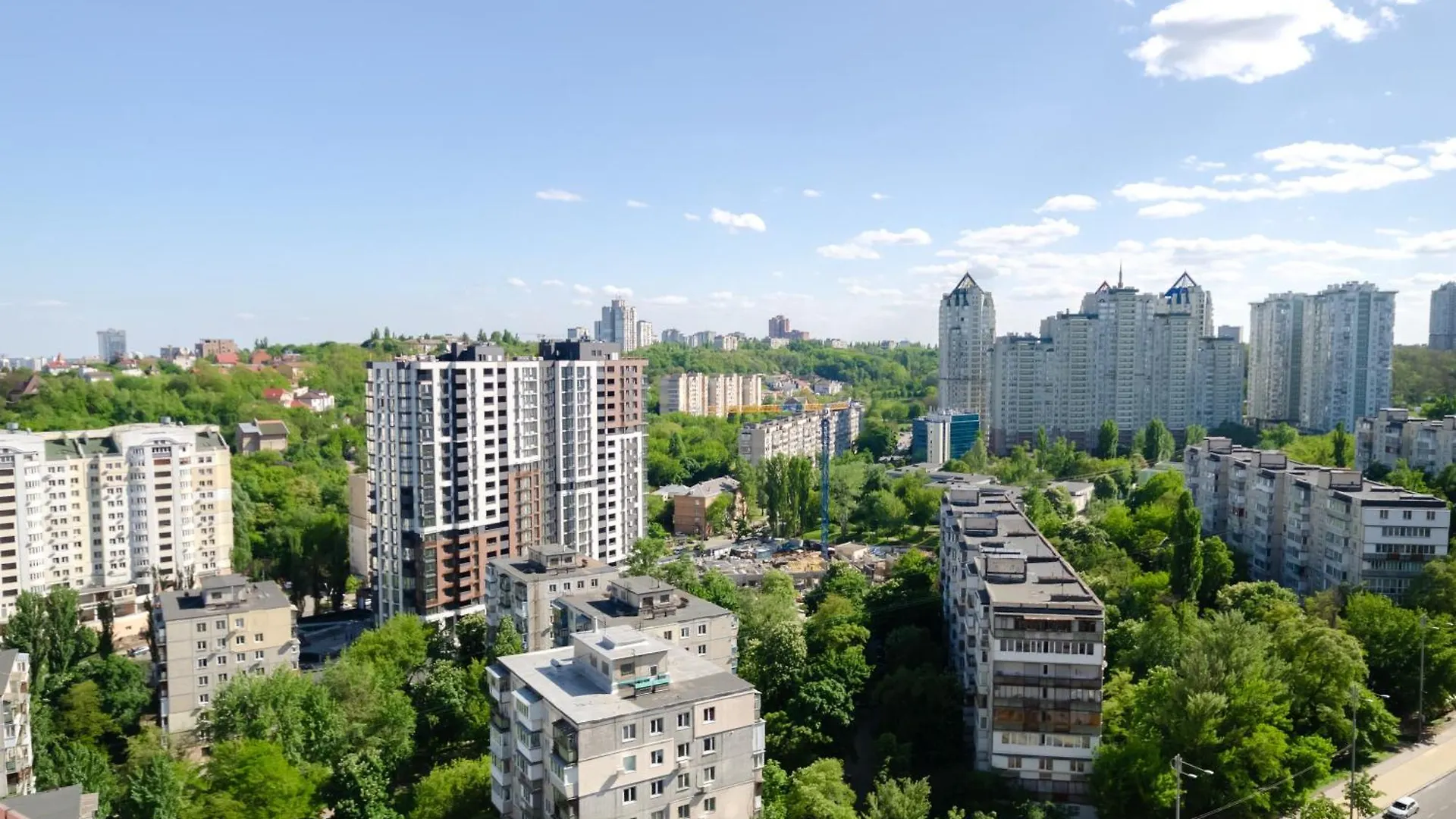 Petrovdom Apartments 199A-199B In Rc Kvartet, 16Г Vasyl Lypkivskyi Street Kyiv